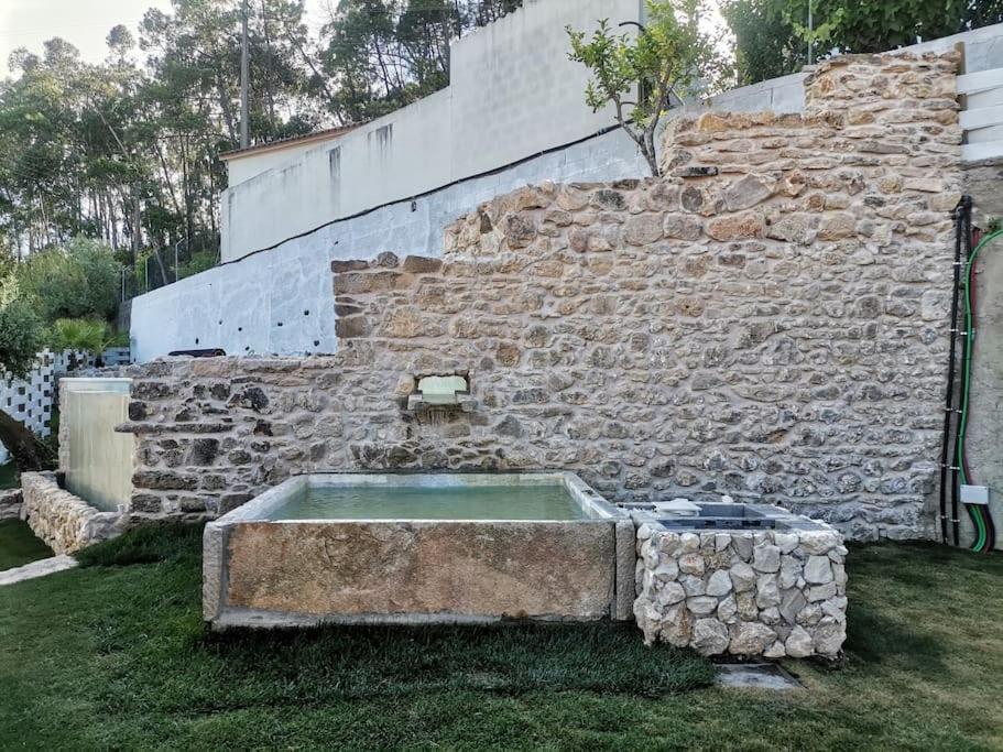 Moradias Do Castelo, Um Pequeno Paraiso Como Lhe Chamam Ourém Exterior foto